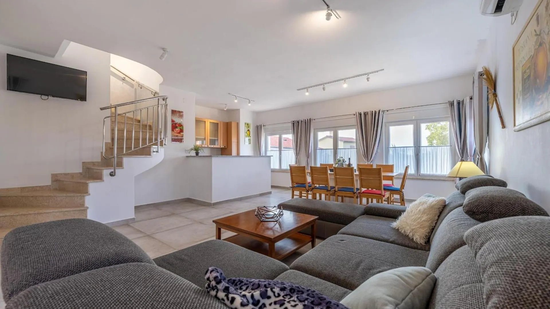 Villa Suzanne Banjole Holiday home